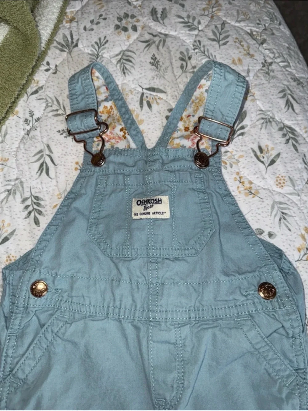 Oshkosh bibs